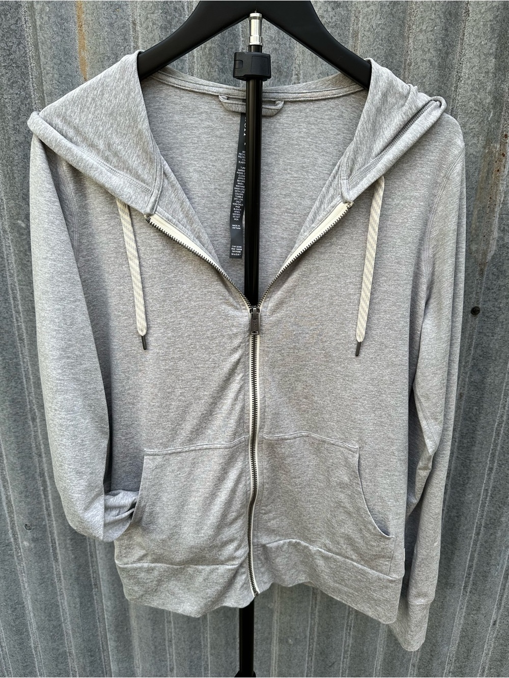 Vuori Halo Performance Hoodie 2.0 - Pale Grey Heather (Size M)
